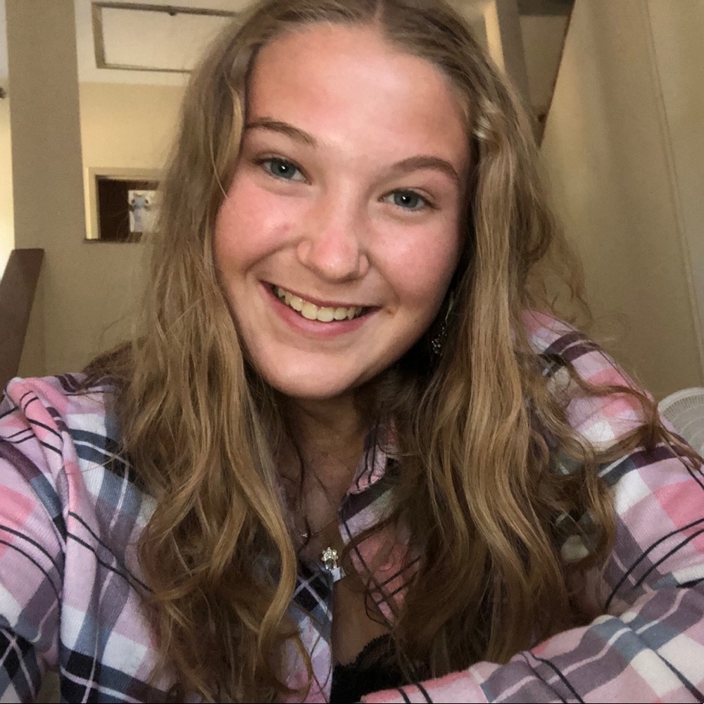 Meet your Posher, Isabelle